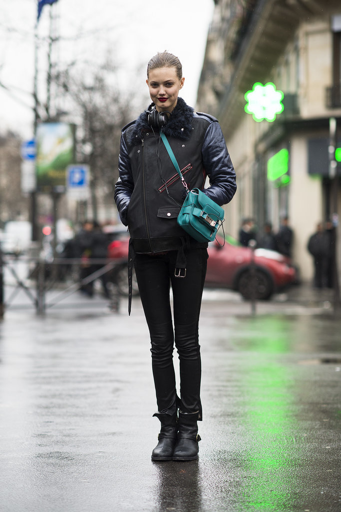 Lindsey Wixson's bright green Proenza bag was a testament to the power of details — it played off of her lipstick beautifully. 
Source: Le 21ème | Adam Katz Sinding
