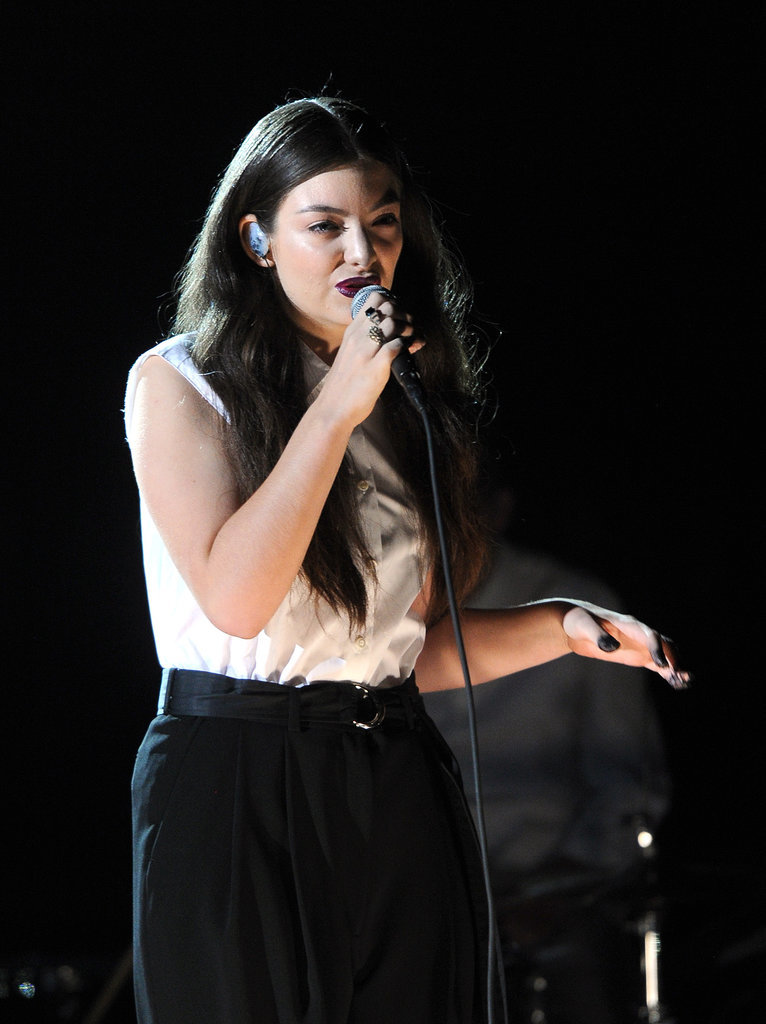 Lorde showed off a new look during her performance of "Royals."
Lorde showed off a new look during her performance of "Royals."
