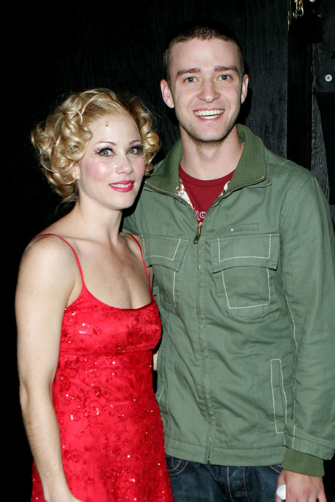 He stopped to support Christina Applegate during her November 2005 Broadway production, Sweet Charity.
He stopped to support Christina Applegate during her November 2005 Broadway production, Sweet Charity.