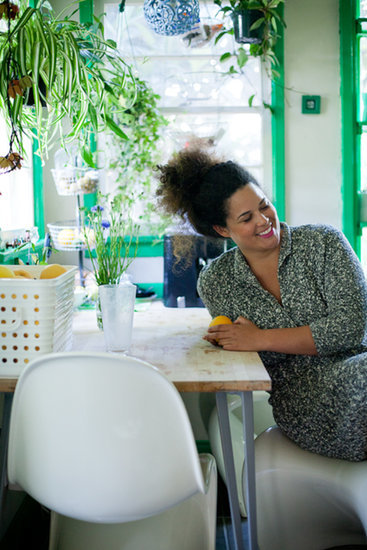 Bungalow-Turned-Jungalow: Tour This Blogger's Cool Space Bungalow-Turned-Jungalow: Tour This Blogger's Cool Space