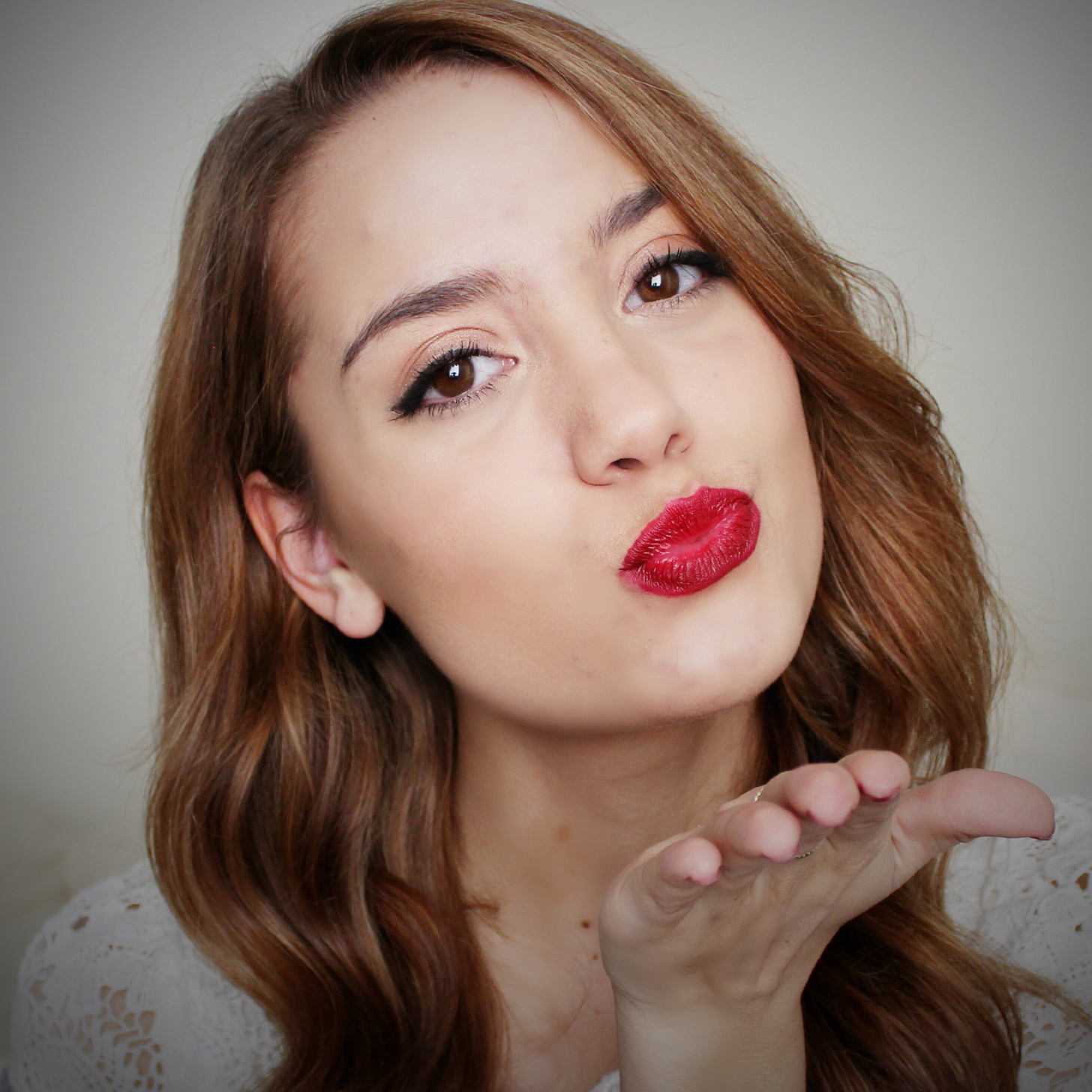 3 Valentine's Day Date Outfits For Any Occasion