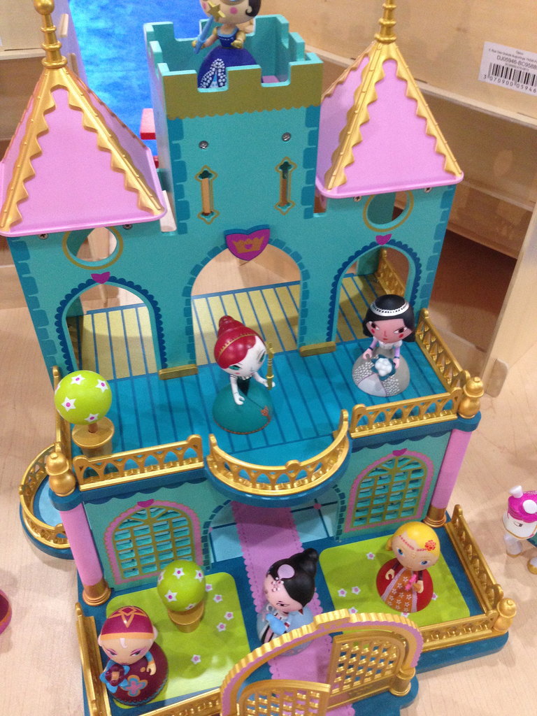 Le Toy Van Doll Castle Le Toy Van Doll Castle