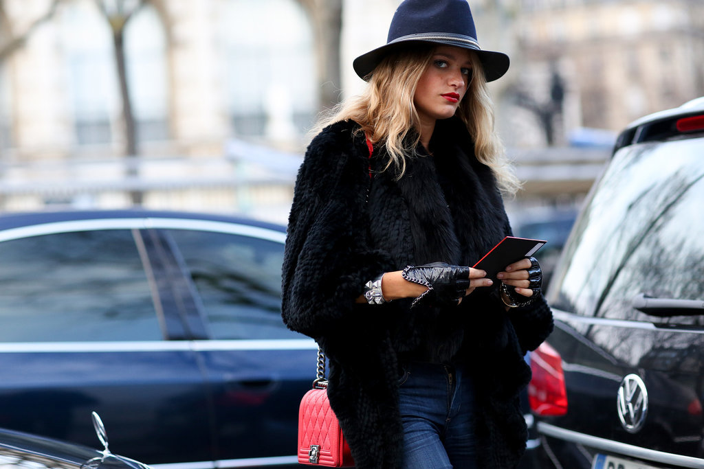 She came armed and ready with ample cool-girl styling accoutrements, as one does in Paris.
She came armed and ready with ample cool-girl styling accoutrements, as one does in Paris.