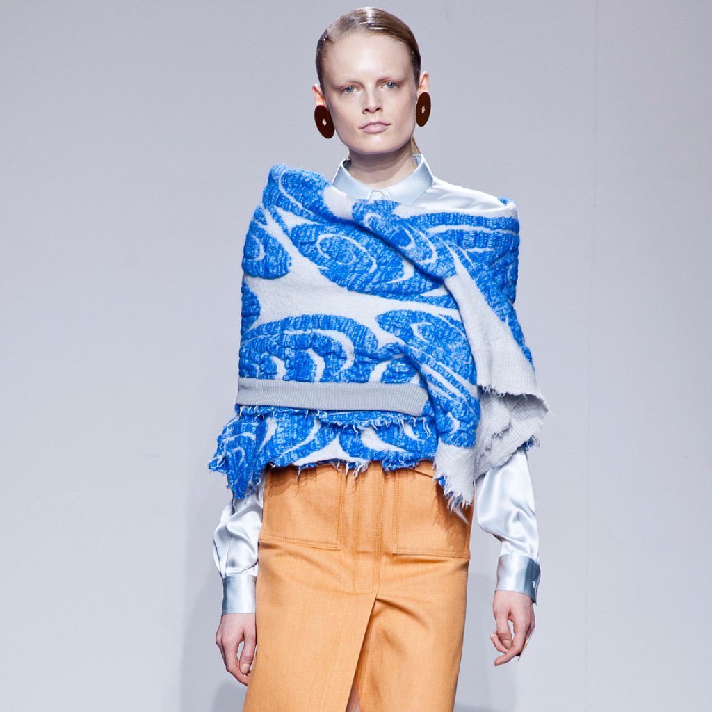Acne Studios Fall 2014 Runway Show | Paris Fashion Week Acne Studios Fall 2014 Runway Show | Paris Fashion Week