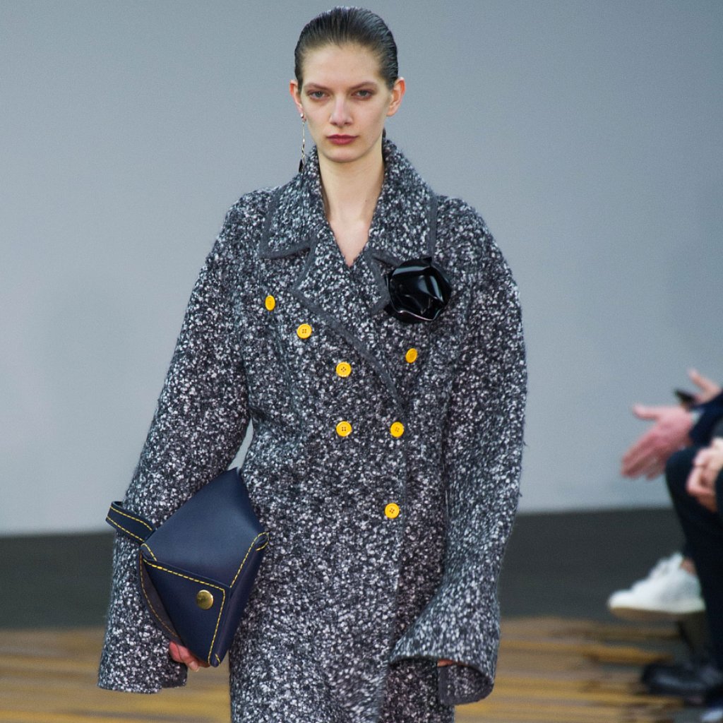 Celine Fall 2014 Runway Show | Paris Fashion Week Celine Fall 2014 Runway Show | Paris Fashion Week