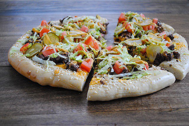 Cheeseburger Pizza Cheeseburger Pizza