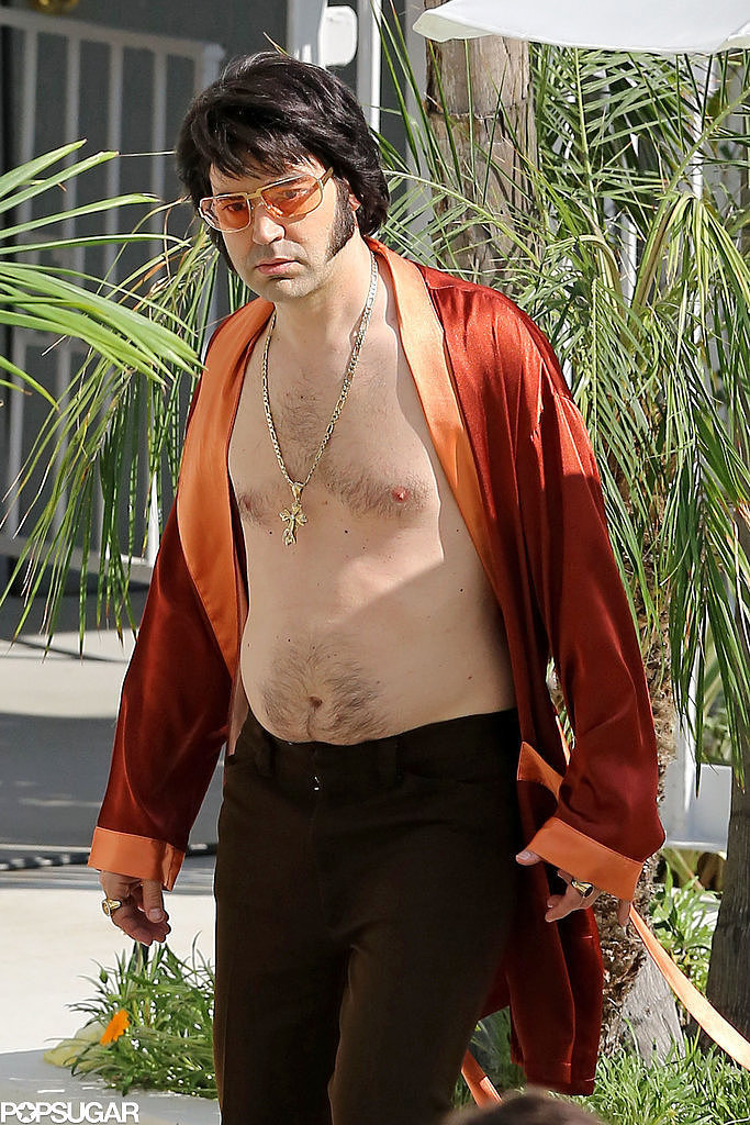 You've Got to See Ron Livingston as Fat Elvis You've Got to See Ron Livingston as Fat Elvis