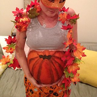 Pregnant Celebrities Who Paint Their Bellies Pregnant Celebrities Who Paint Their Bellies