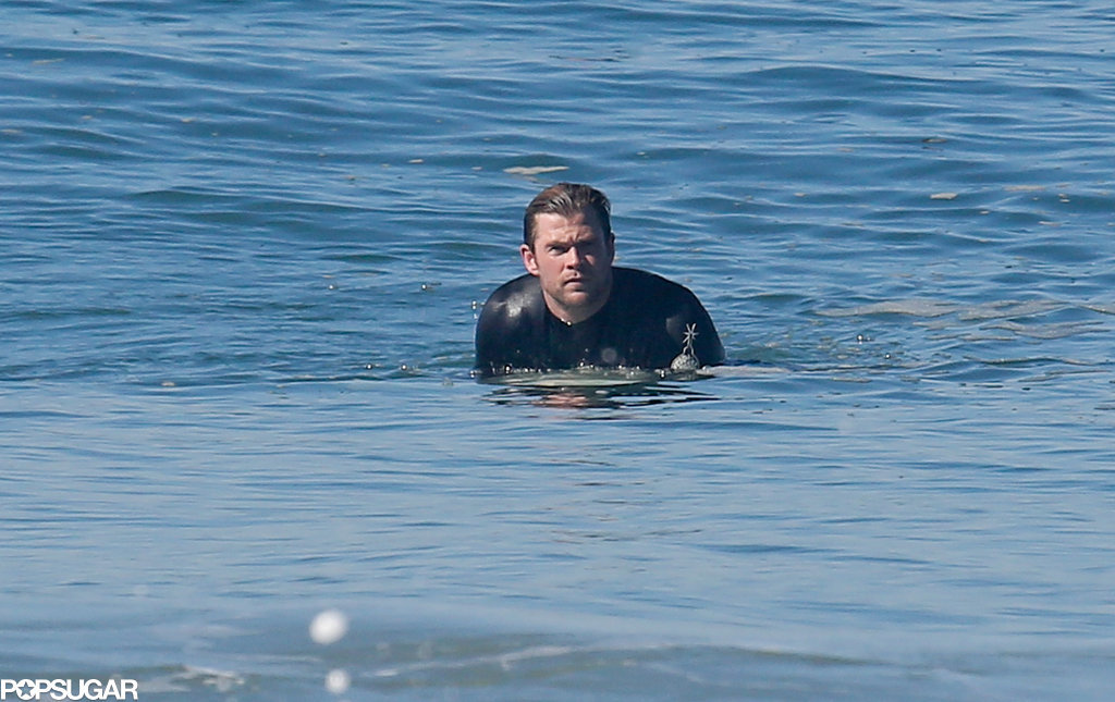 Let Chris Hemsworth Give You a Sexy Surfing Lesson