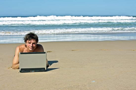 12 Months of Ridiculous Photos of Guys With Laptops in Nature 12 Months of Ridiculous Photos of Guys With Laptops in Nature