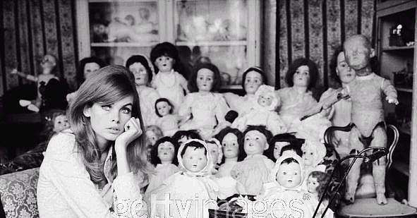 Style Icon: Jean Shrimpton Style Icon: Jean Shrimpton