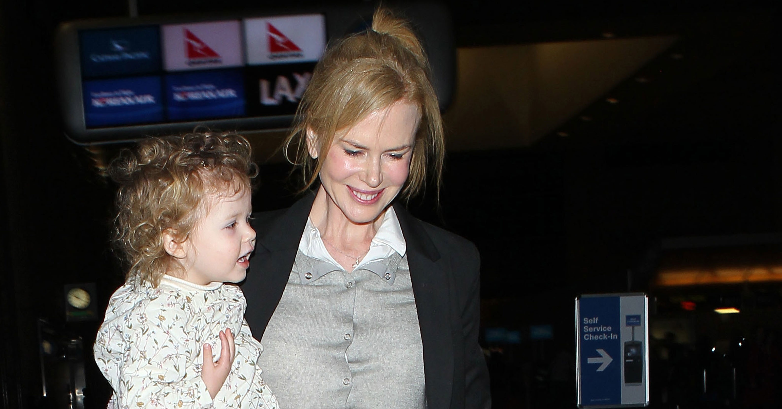 Nicole Kidman With Her Daughters in LA (Pictures) | POPSUGAR Celebrity
