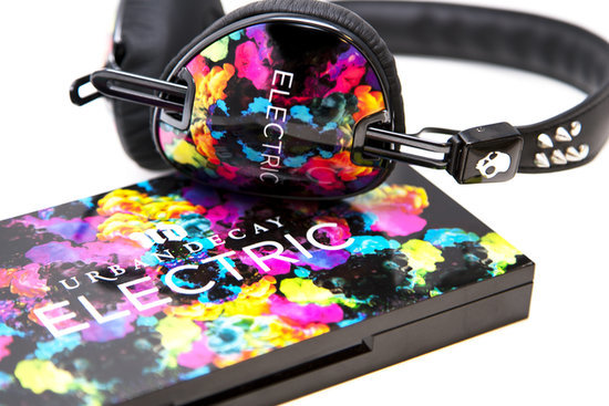 Rock Out With Urban Decay x SkullCandy's Palette and Headphones Rock Out With Urban Decay x SkullCandy's Palette and Headphones