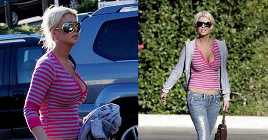 Tara's Breasts Get Downsized Tara's Breasts Get Downsized