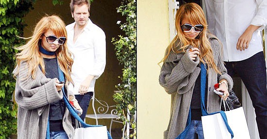 Nicole Richie Opts for Retail Therapy Over Rehab Nicole Richie Opts for Retail Therapy Over Rehab