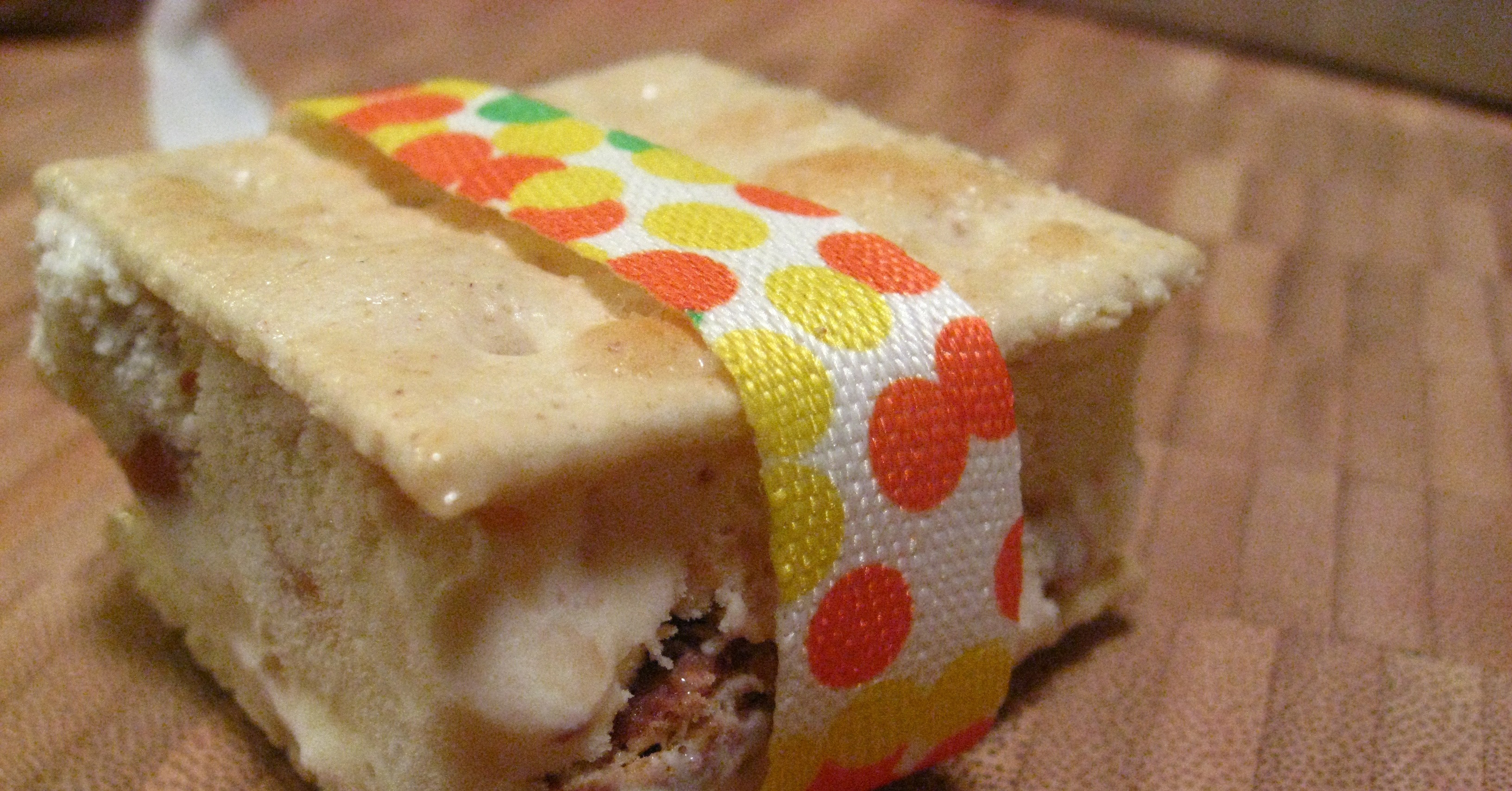 Summer of Sandwiches: Vanilla Caramel & Saltines Summer of Sandwiches: Vanilla Caramel & Saltines