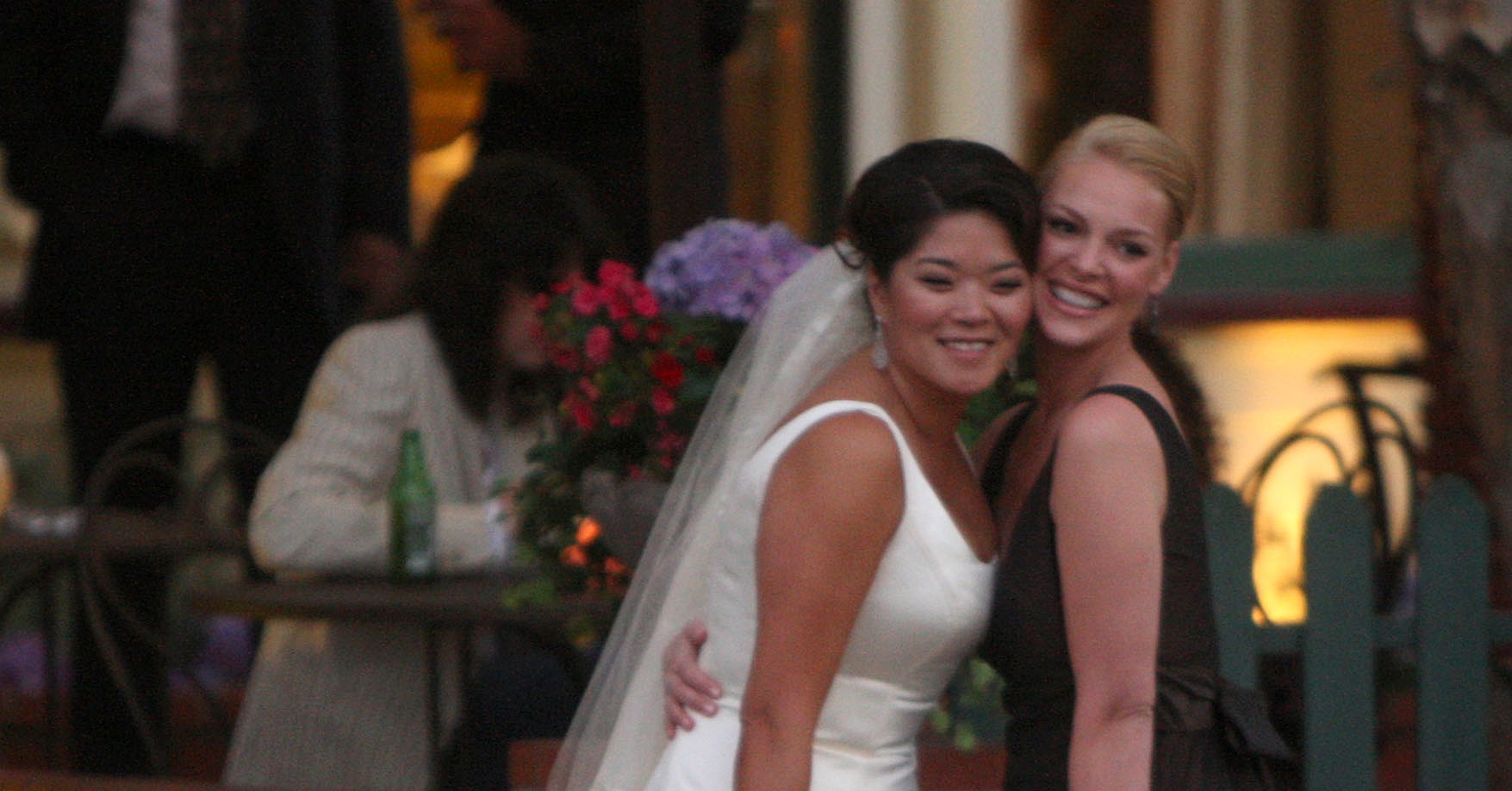 Katherine Heigl stood by her sister Meg Heigl's side as a bridesmaid | Spot the Celebrity ...