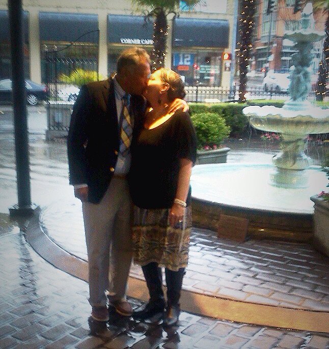 This Homeless Couple's Date Night Will Make You Cry This Homeless Couple's Date Night Will Make You Cry