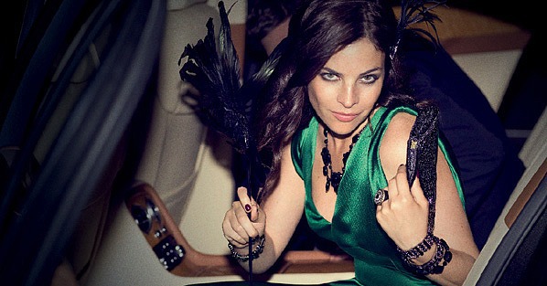 Julia Restoin-Roitfeld Knows How to Accessorize for Fall 2008 Julia Restoin-Roitfeld Knows How to Accessorize for Fall 2008