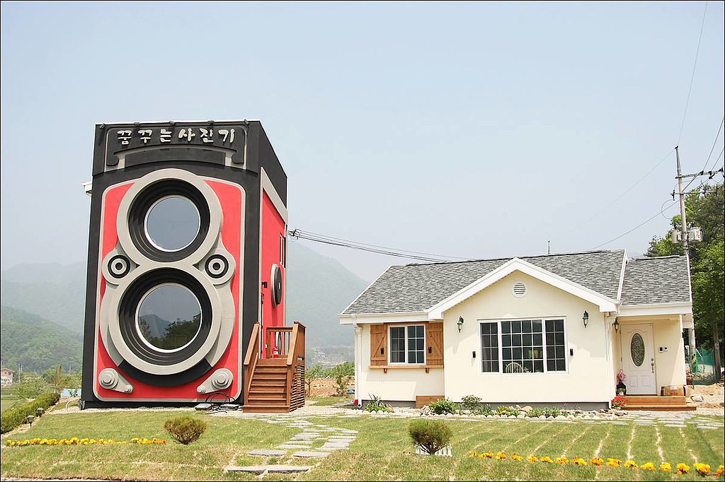 Not a Dream: This Vintage Camera Cafe Is 100% Real Not a Dream: This Vintage Camera Cafe Is 100% Real