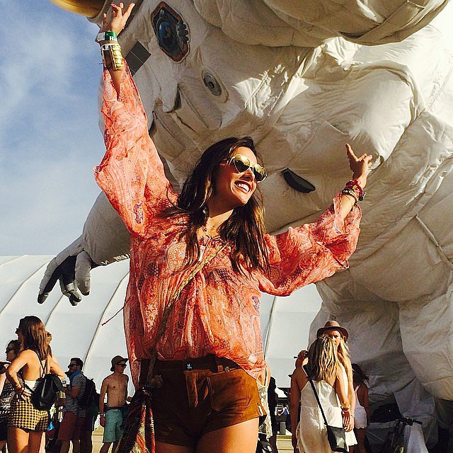 Alessandra Ambrosio had fun dancing.
Source: Instagram user alessandraambrosio
Alessandra Ambrosio had fun dancing.
Source: Instagram user alessandraambrosio