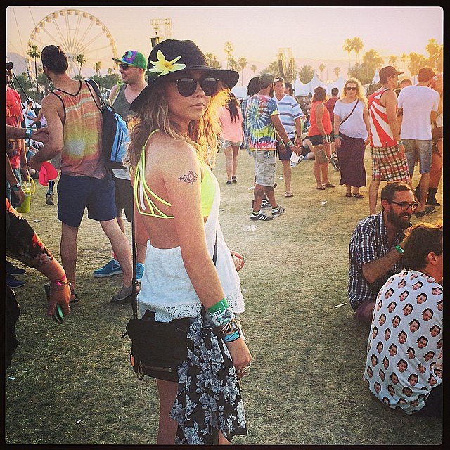 Sarah Hyland wore neon at the festival.
Source: Instagram user therealsarahhyland
Sarah Hyland wore neon at the festival.
Source: Instagram user therealsarahhyland