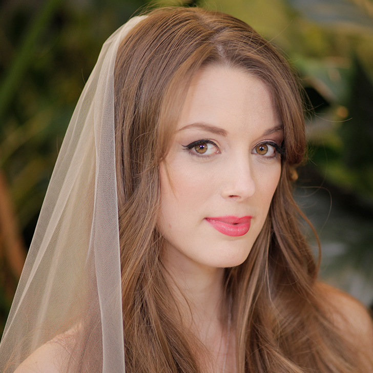 3 Veils, 3 Looks: Your Wedding Hair Woes, Solved!