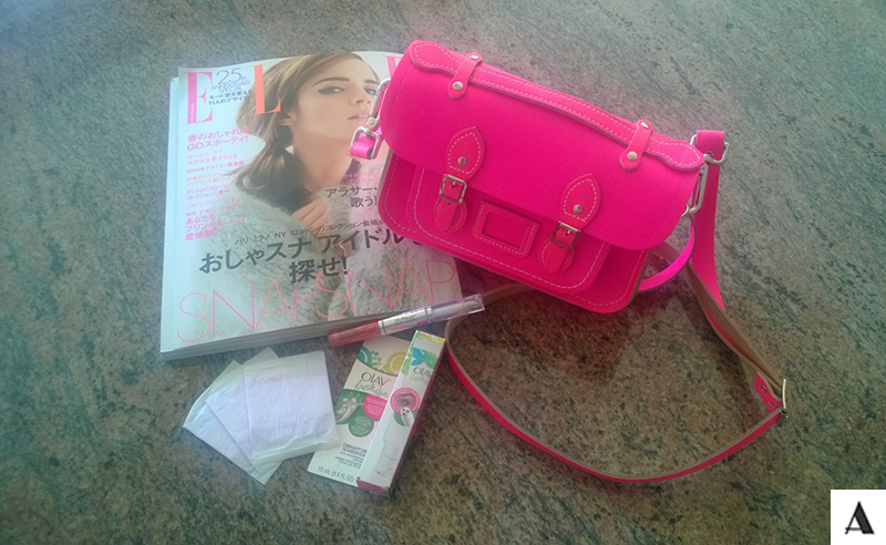 Cambridge Satchel Company Always Dailies Oil of Olay Covergirl Elle Japan Cambridge Satchel Company Always Dailies Oil of Olay Covergirl Elle Japan