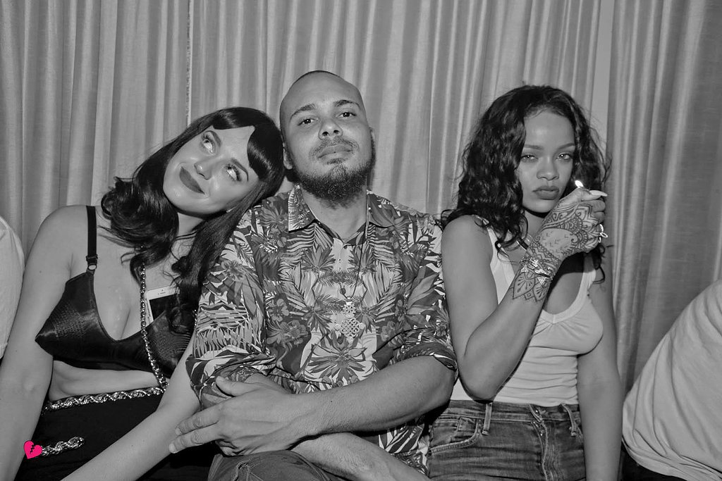 Rihanna and Katy Perry cozied up to Walshy Fire.
Source: Facebook user 1 Oak NY Rihanna and Katy Perry cozied up to Walshy Fire.
Source: Facebook user 1 Oak NY