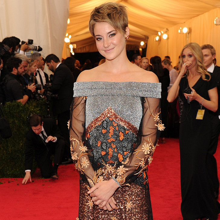 This Is What a Hippie Wears to the Met Gala This Is What a Hippie Wears to the Met Gala