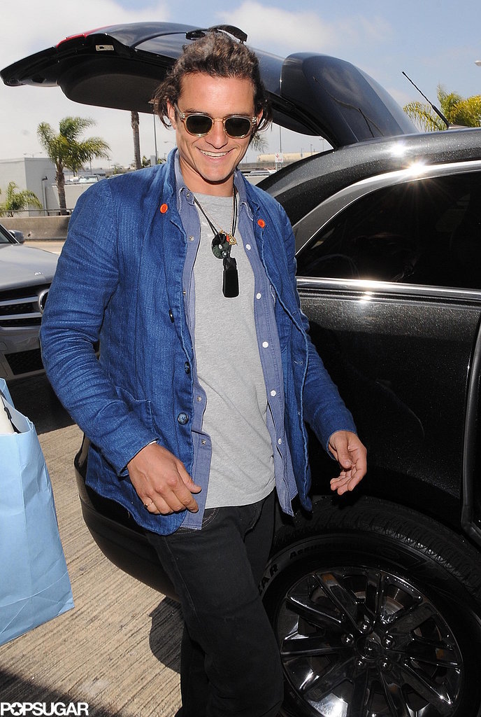 Orlando Bloom grinned as he arrived at LAX on Monday.
Orlando Bloom grinned as he arrived at LAX on Monday.