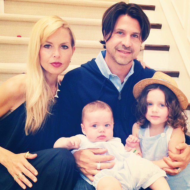 The whole family got in on Roger Berman's Father's Day photo.
Source: Instagram user rachelzoe
The whole family got in on Roger Berman's Father's Day photo.
Source: Instagram user rachelzoe