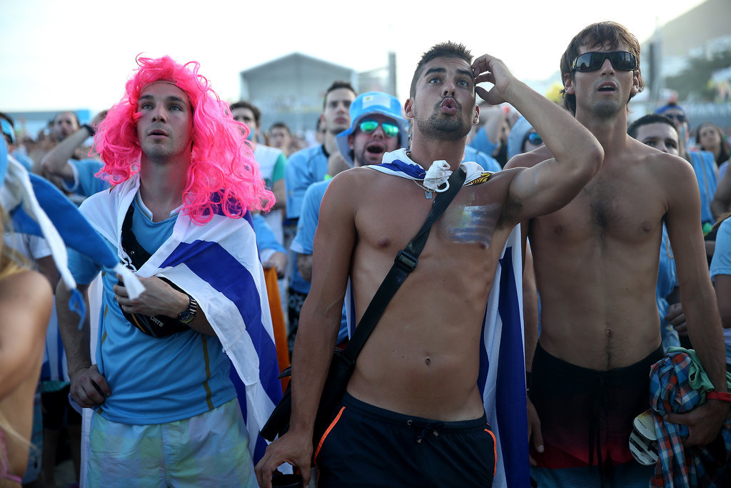 In Rio de Janeiro, Brazil, fans of Uruguay reacted as they watched the game against Costa Rica.
In Rio de Janeiro, Brazil, fans of Uruguay reacted as they watched the game against Costa Rica.
