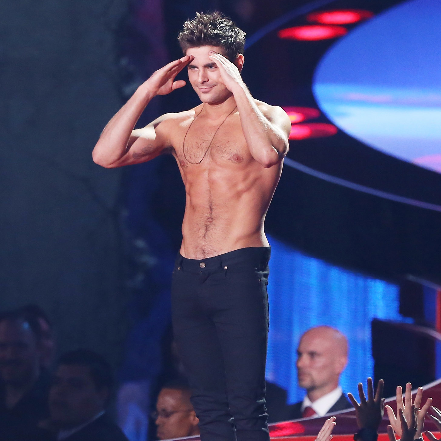 Happy Summer! 60 Seconds of Sexy, Shirtless Guys