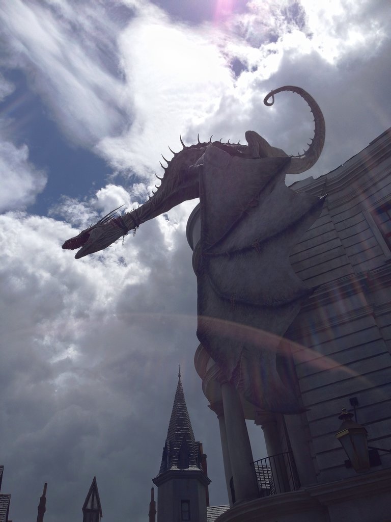 The dragon on top of Gringotts Bank is incredible. You'd think it's about to fly away.
The dragon on top of Gringotts Bank is incredible. You'd think it's about to fly away.