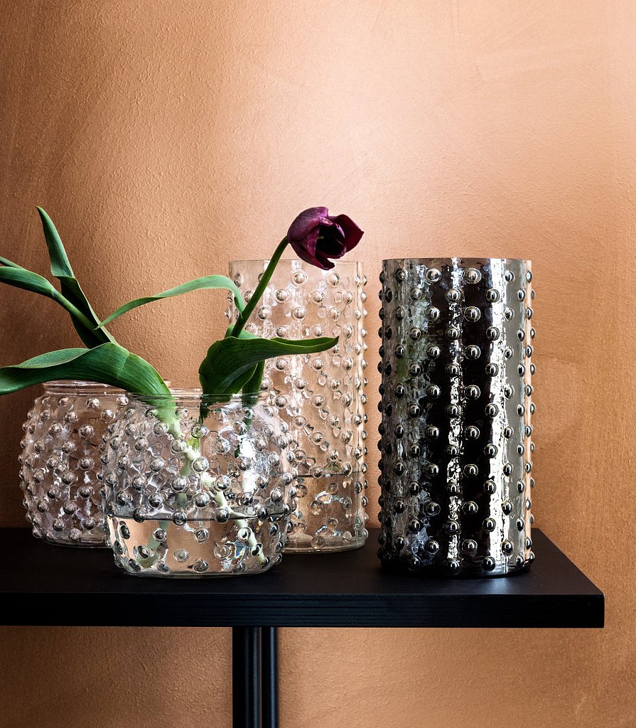 Entryway: Incorporate a Vase Entryway: Incorporate a Vase