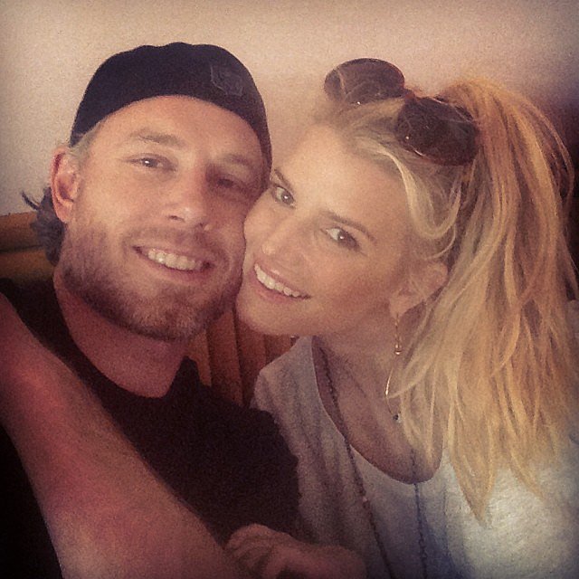 Jessica and Eric were all smiles during a cute "date day" in January 2014.
Source: Instagram user jessicasimpson
Jessica and Eric were all smiles during a cute "date day" in January 2014.
Source: Instagram user jessicasimpson