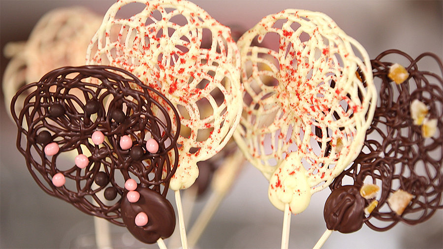 Chocolate-Lace Lollipops Chocolate-Lace Lollipops