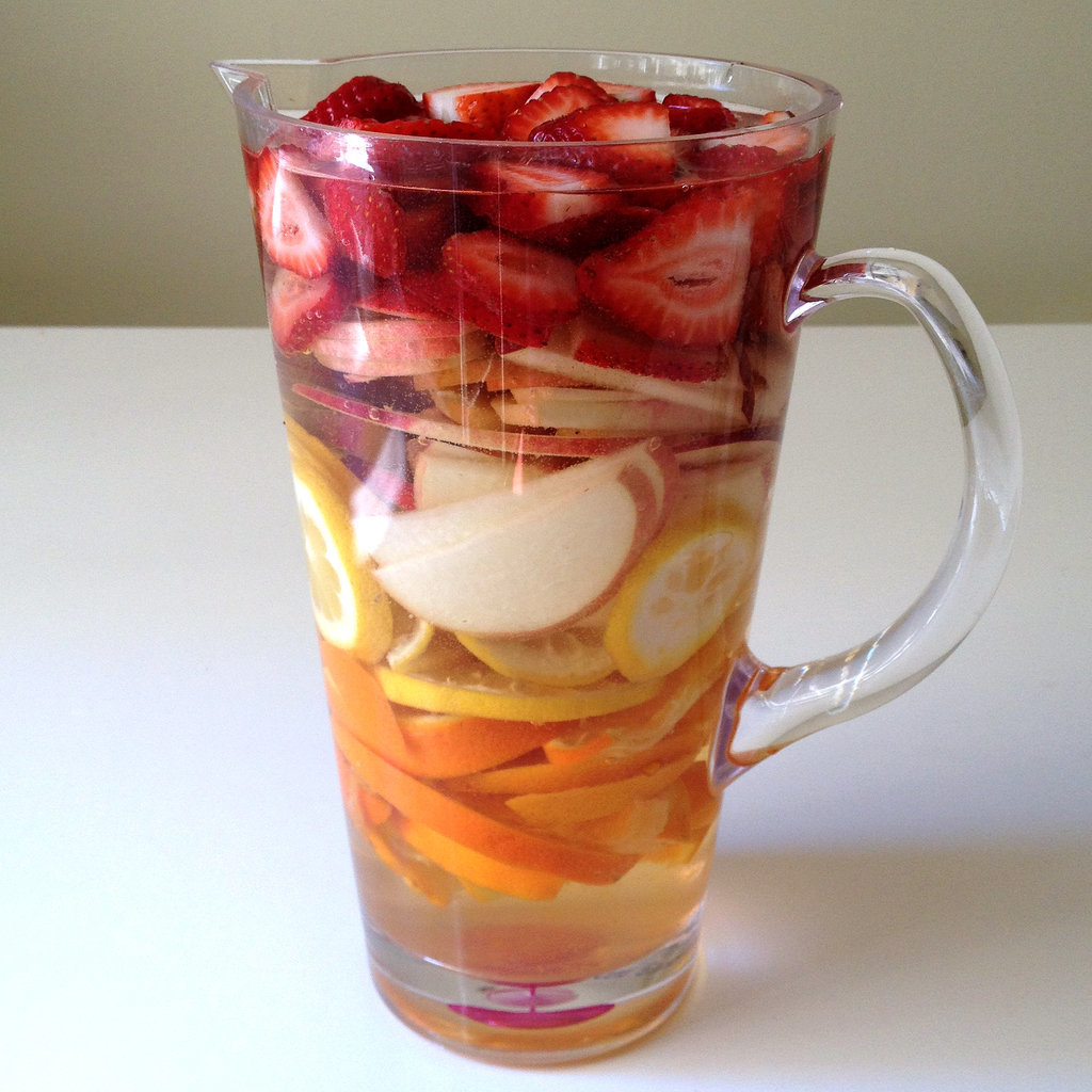 White-Peach-Strawberry Sangria White-Peach-Strawberry Sangria
