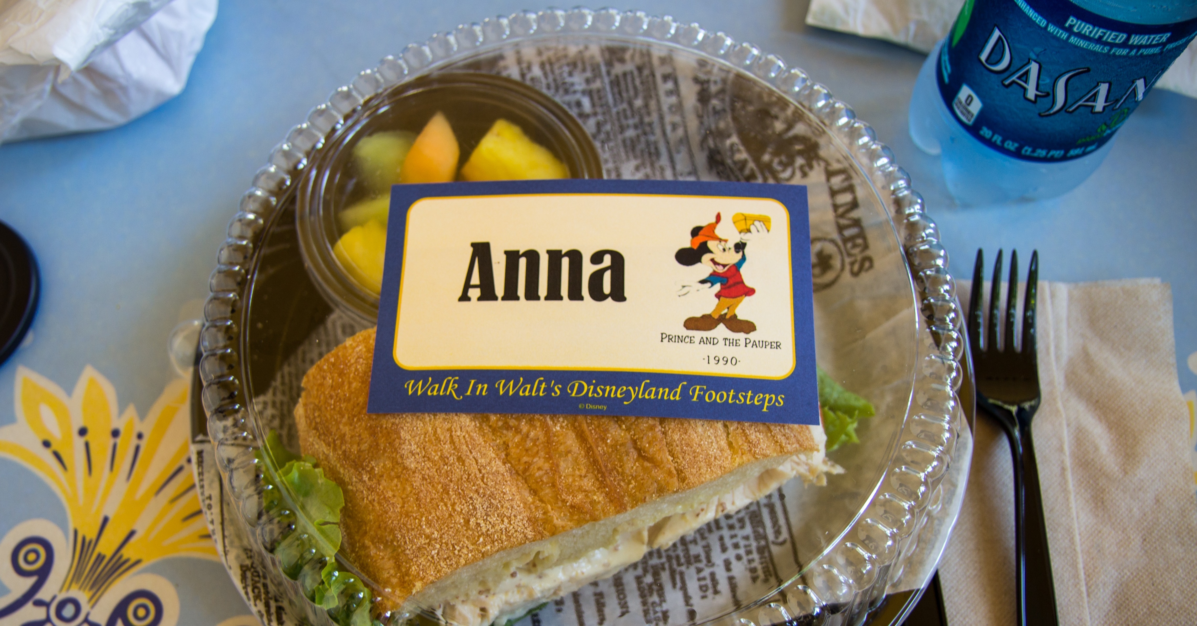 You can bring food and drinks into the park. 30+ Disneyland Hacks