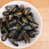 Steamed Mussels With Lime Leaves