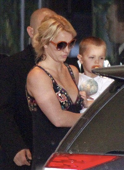 Britney Spears in Melbourne with her kids