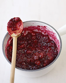 Tips and Recipes For Hosting or Attending a Potluck Thanksgiving