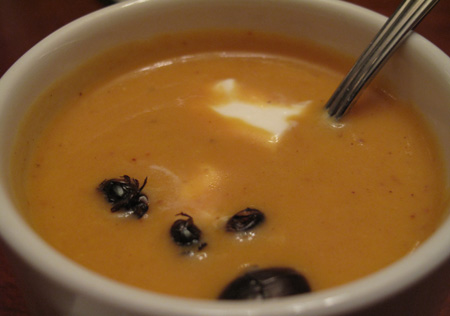 Dung-Beetle-Garnished Pumpkin Soup Dung-Beetle-Garnished Pumpkin Soup