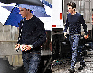 Photos of Shia LaBeouf on the Wall Street 2 Set in NYC 2009-10-16 04:00:00