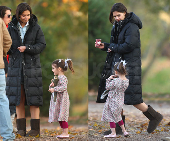 Photos of Katie Holmes and Suri Cruise on Set Photos of Katie Holmes and Suri Cruise on Set