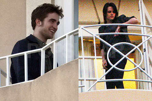 Photos of Robert Pattinson and Kristen Stewart Smoking During Their New Moon Press Weekend