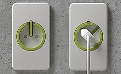 Eco-Friendly Electrical Outlet Prevents Wasting Money on Vampire Power
