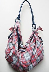 Steve Madden Creates Shoes and Handbags For Mary-Kate and Ashley Olsen's Olsenboye Line Steve Madden Creates Shoes and Handbags For Mary-Kate and Ashley Olsen's Olsenboye Line