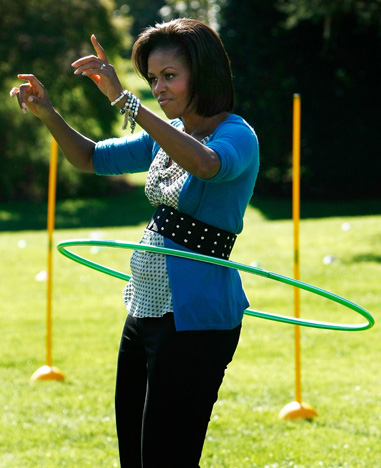 Michelle Obama Hula-Hooping
